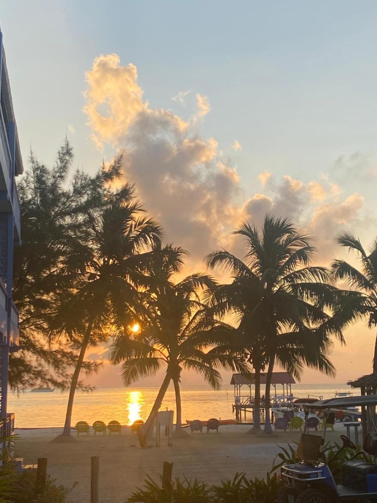 Anchorage Beach Resort Caye Caulker Luaran gambar