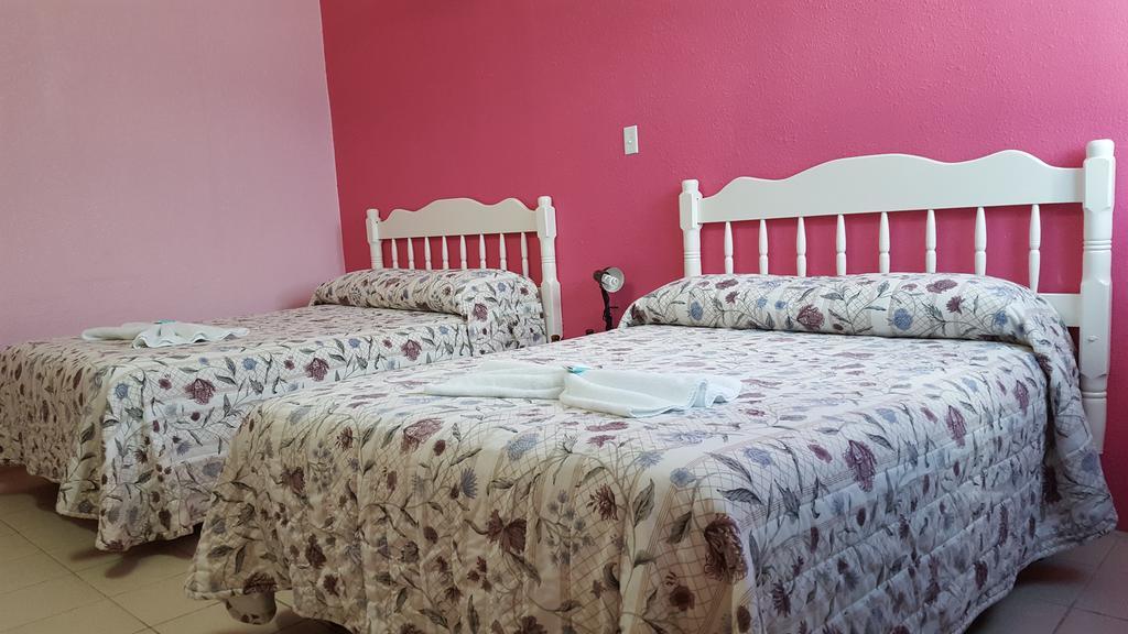 Anchorage Beach Resort Caye Caulker Luaran gambar